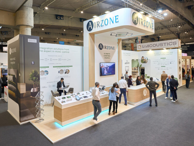 Stand de feria personalizadode Airzone en ISE 2024